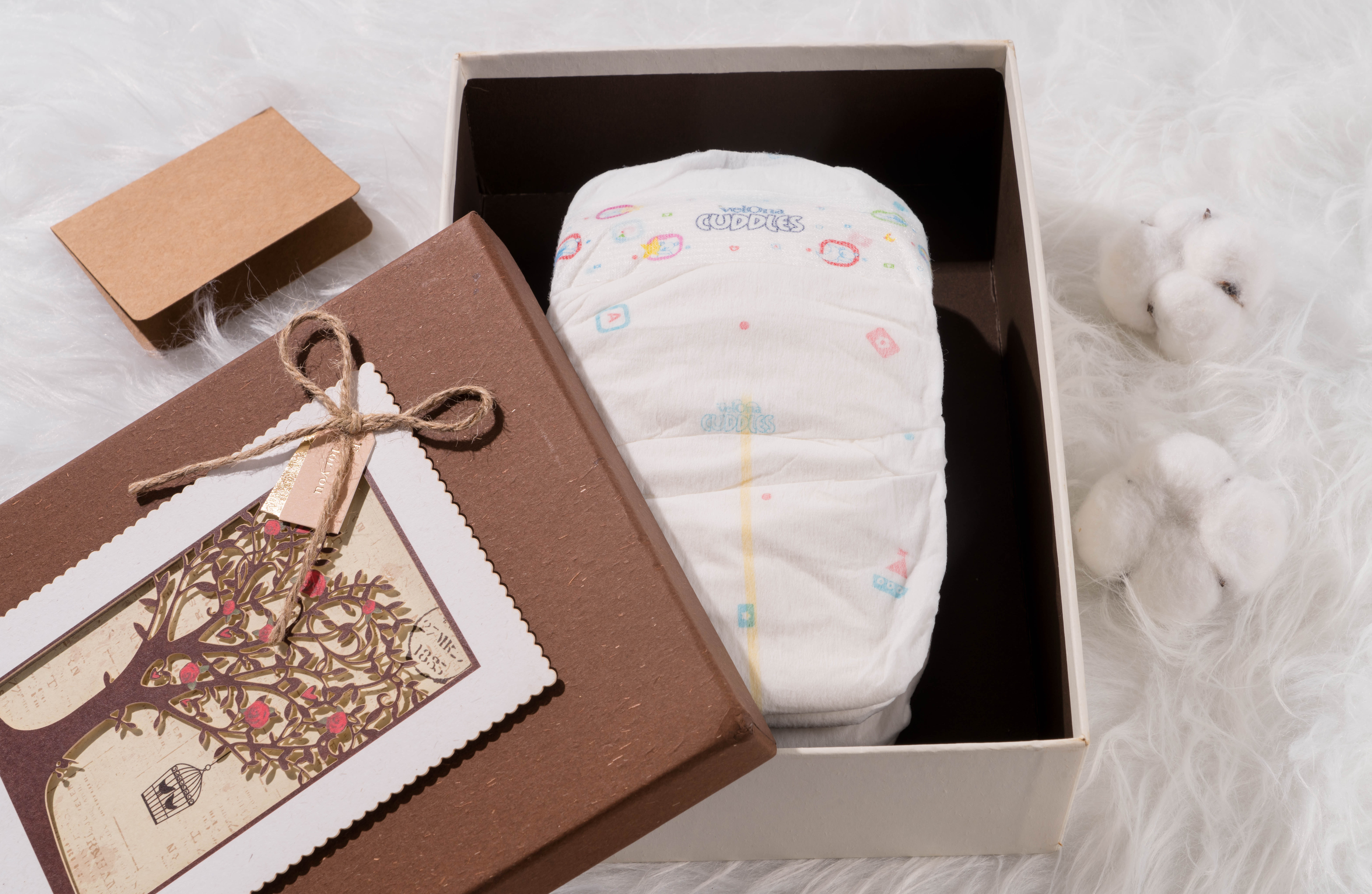 velona cuddles baby diapers